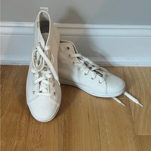 NEW KEDS WITH GOLD ACCENTS